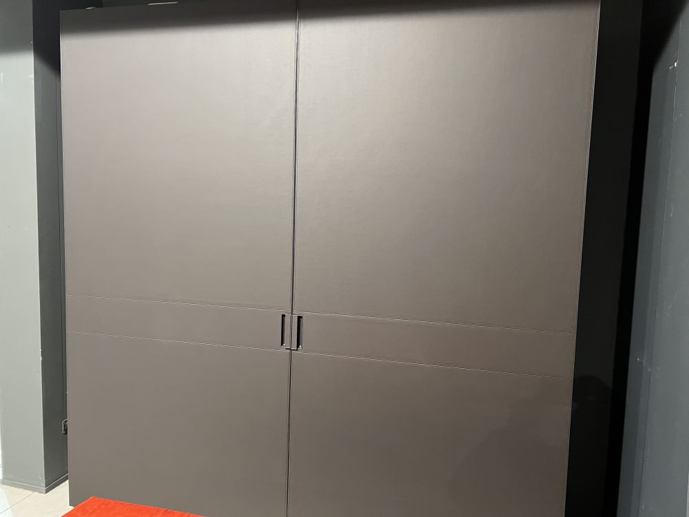 Armadio Outlet 44 complanare