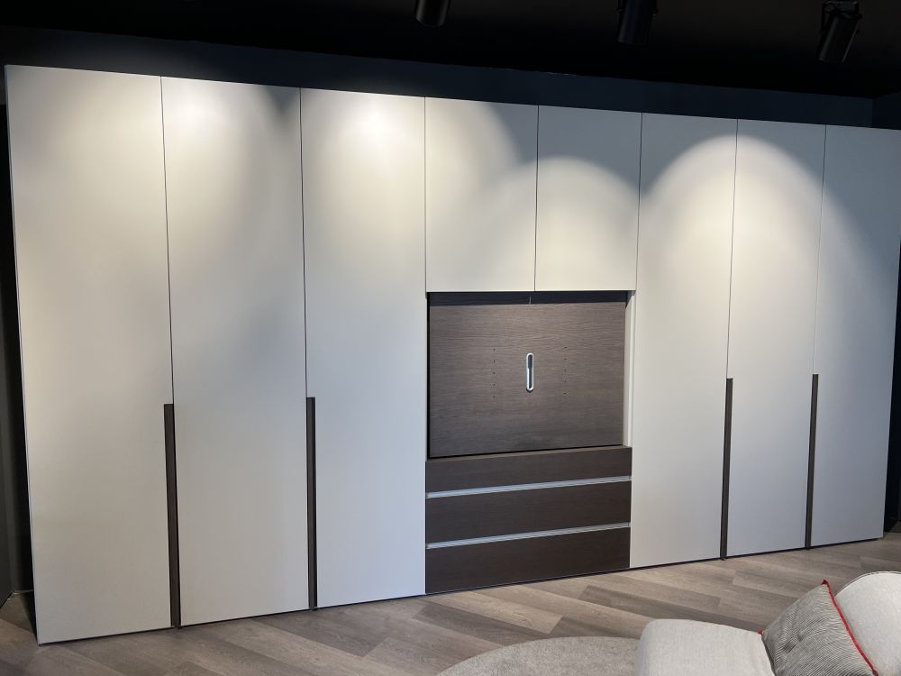 Armadio outlet 88