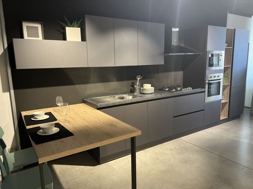 Cucina Outlet 82
